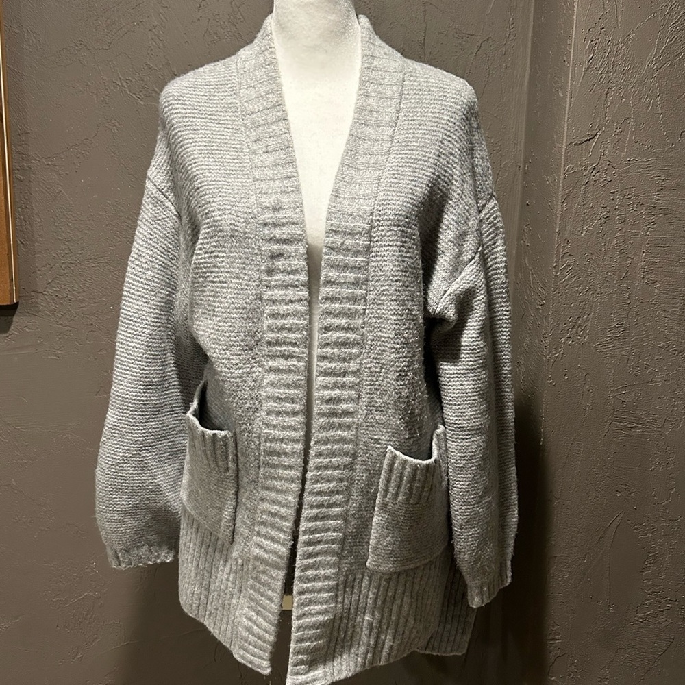 Old navy grey coatigan with pockets Blogger Fave